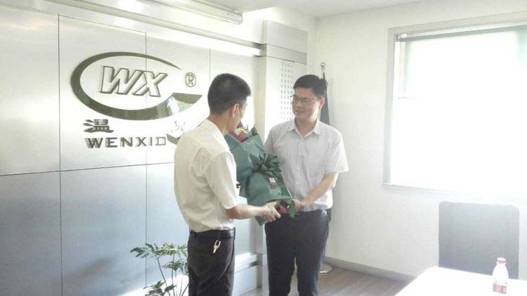 J9���λ�-������Ϸ��һƷ��